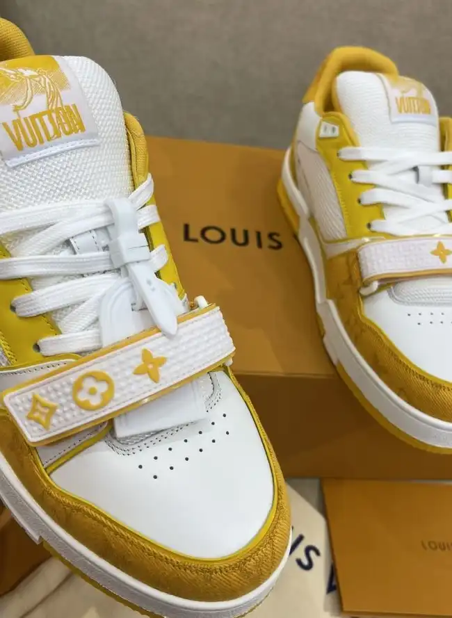 hype Louis Vuitton Sneakers