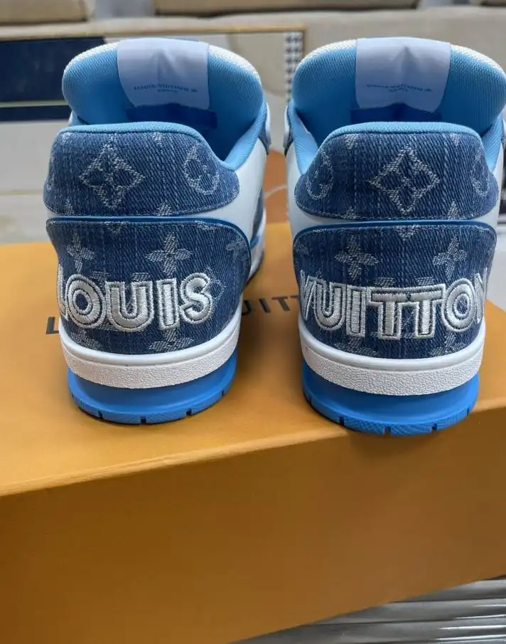 hype Louis Vuitton Sneakers