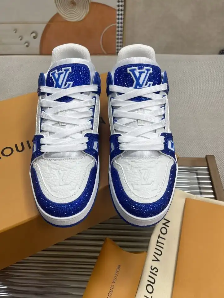 hype Louis Vuitton Sneakers