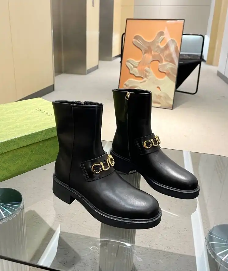 hype Gucci Boots