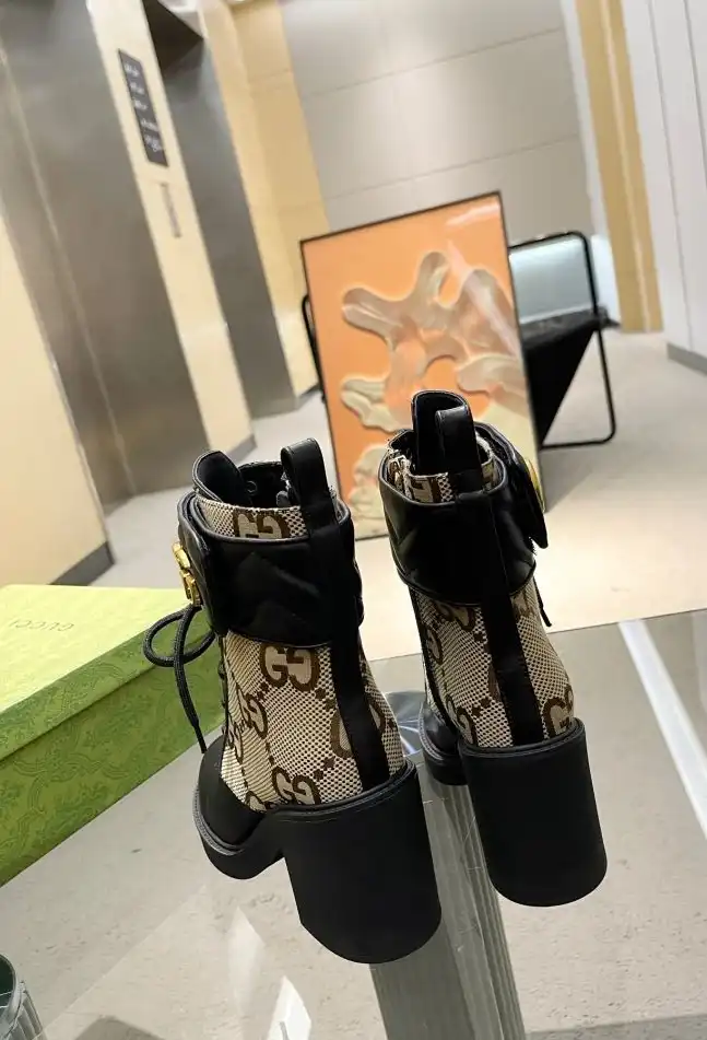 hype Gucci Boots