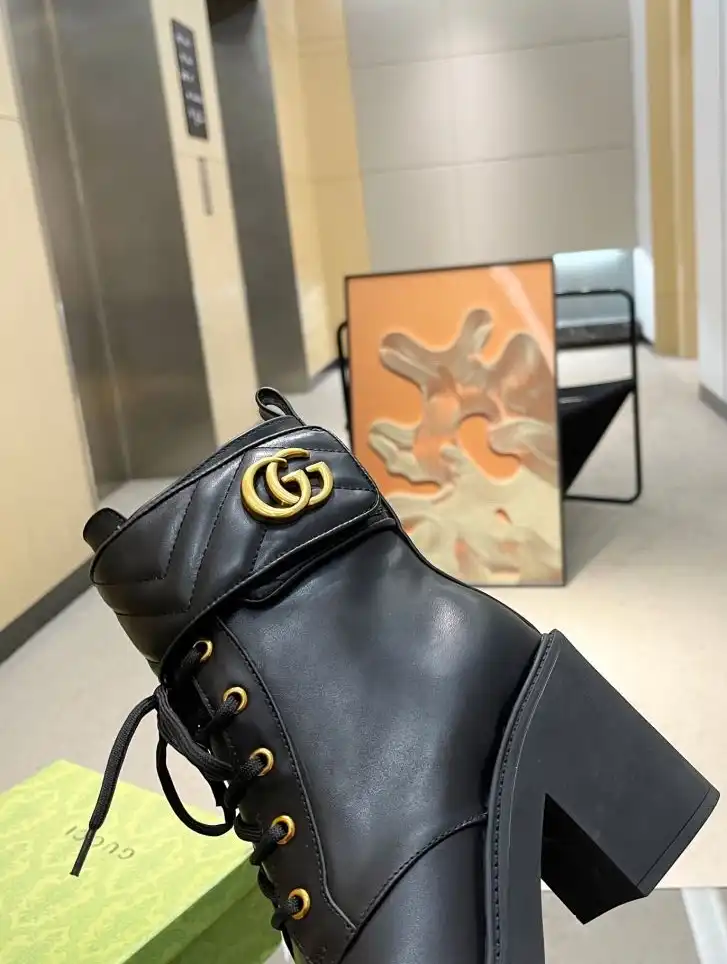 hype Gucci Boots