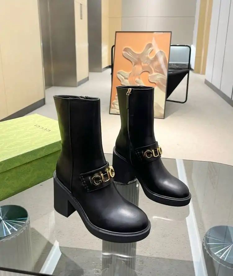 hype Gucci Boots