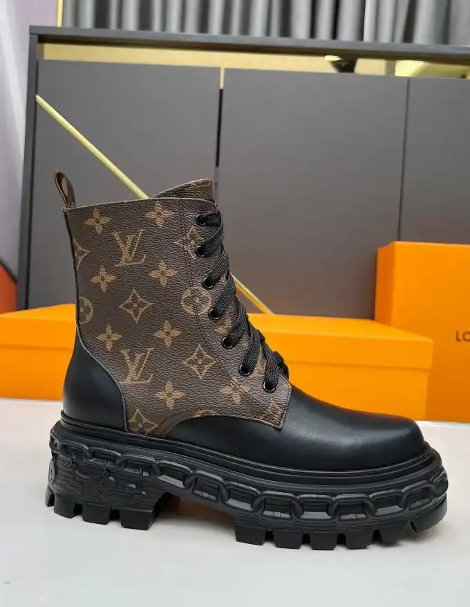 hype Louis Vuitton Boots