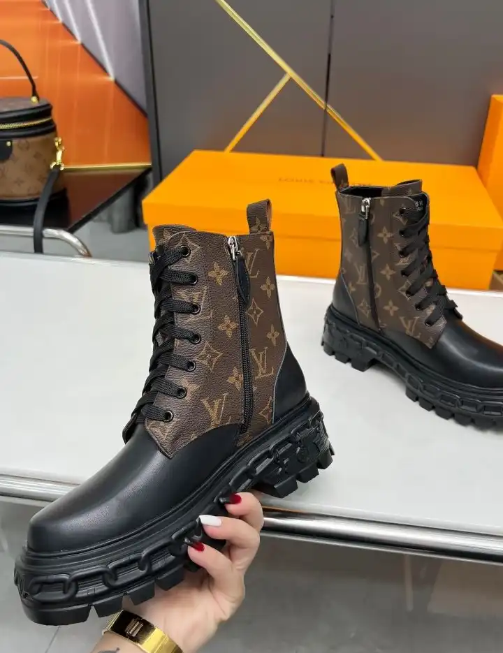 hype Louis Vuitton Boots