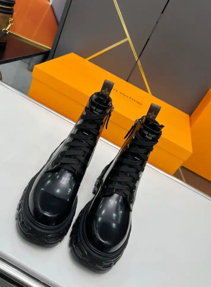 hype Louis Vuitton Boots