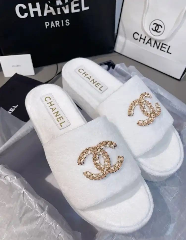 hype Chanel Slippers