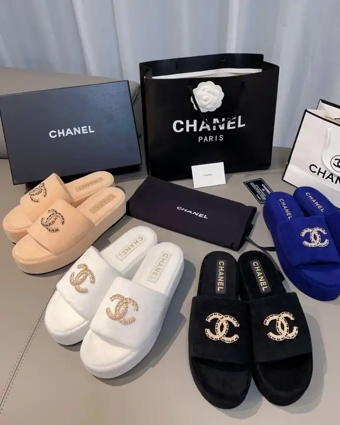 hype Chanel Slippers