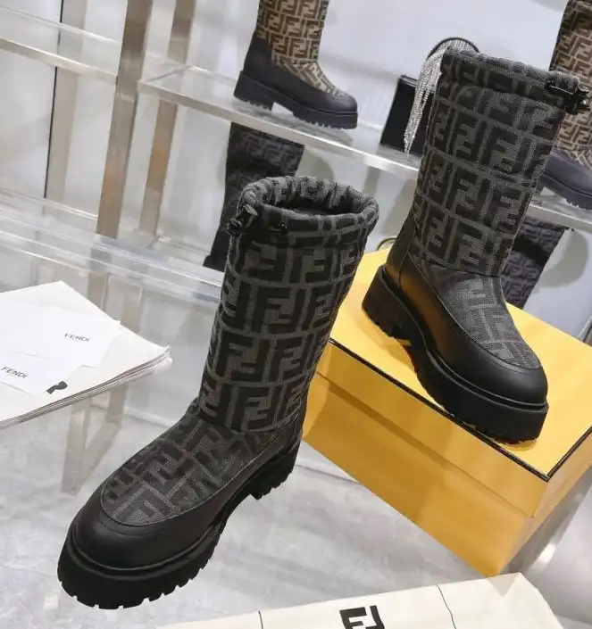 hype Fendi Boots