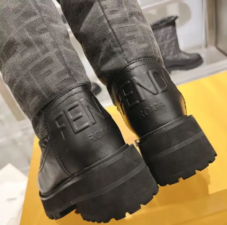 hype Fendi Boots