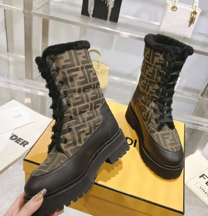 hype Fendi Boots