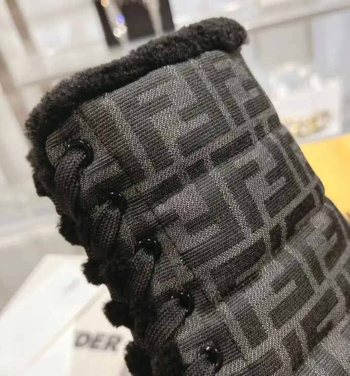 hype Fendi Boots