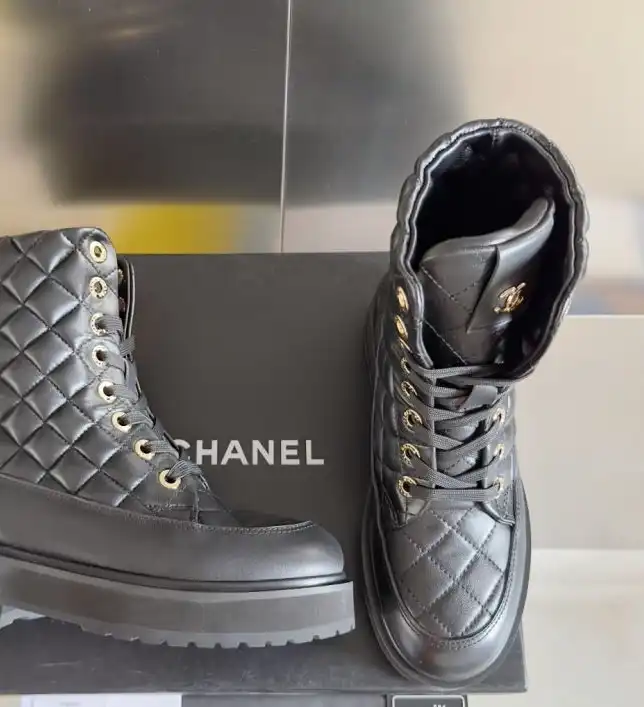 hype Chanel Boots