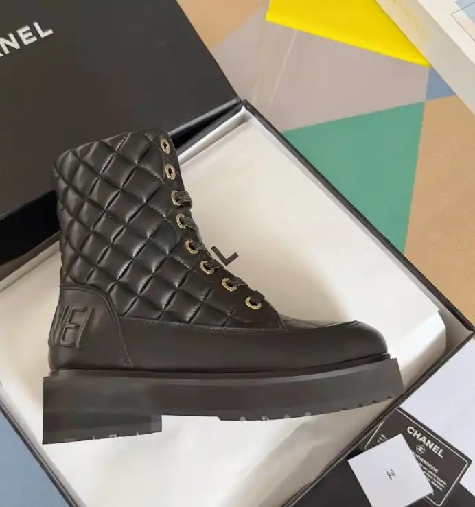 hype Chanel Boots