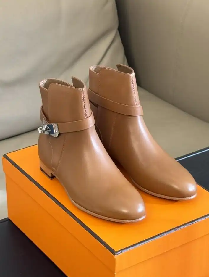 hype Hermes Boots