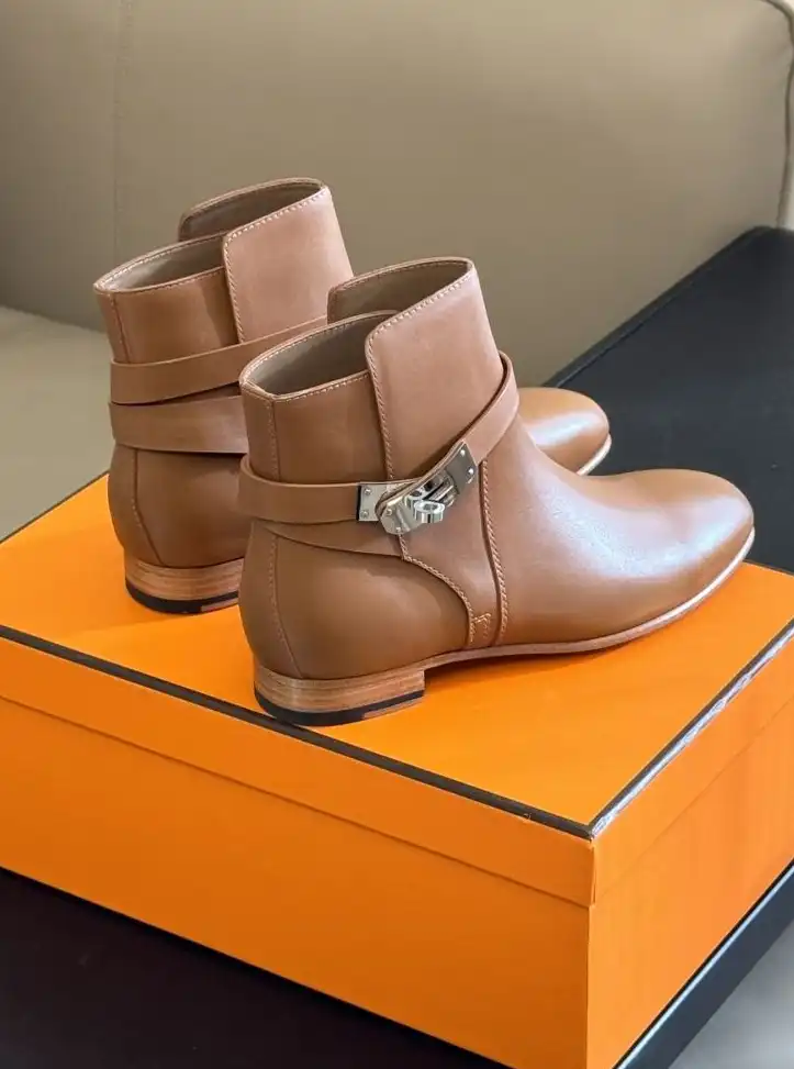 hype Hermes Boots