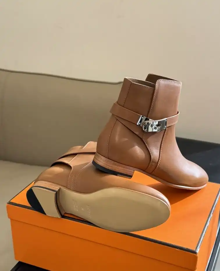 hype Hermes Boots