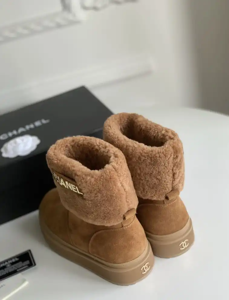 hype Chanel Boots