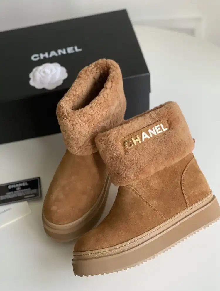 hype Chanel Boots