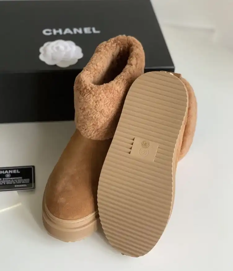 hype Chanel Boots