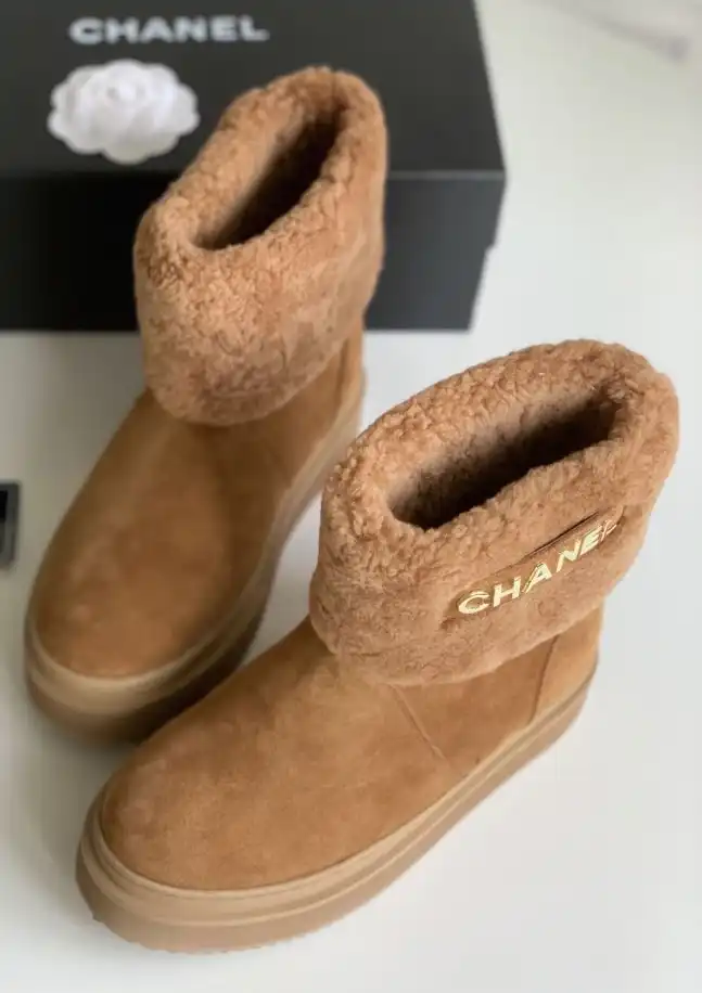 hype Chanel Boots