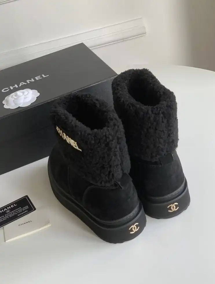 hype Chanel Boots