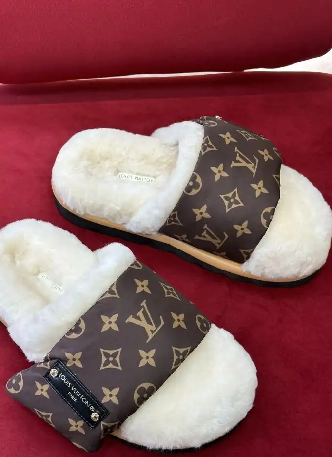 hype LV Slippers