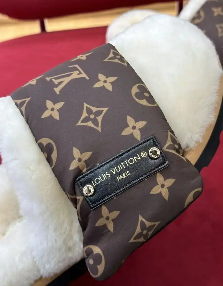 hype LV Slippers