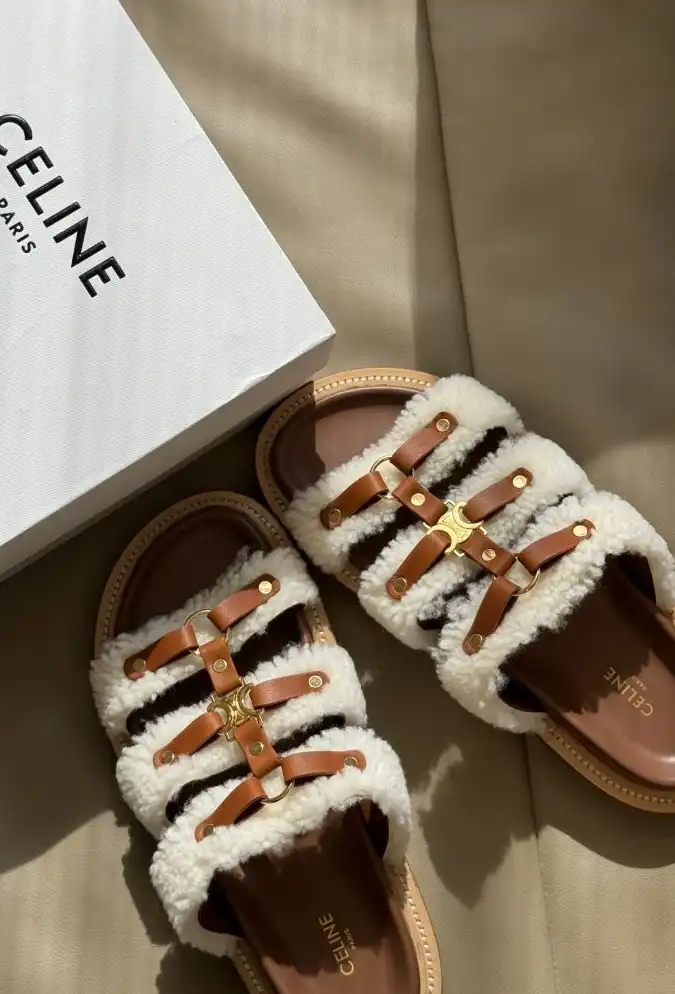 hype Chanel Slippers