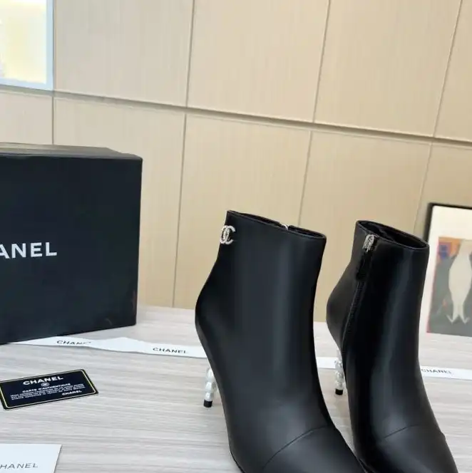 hype Chanel Boots