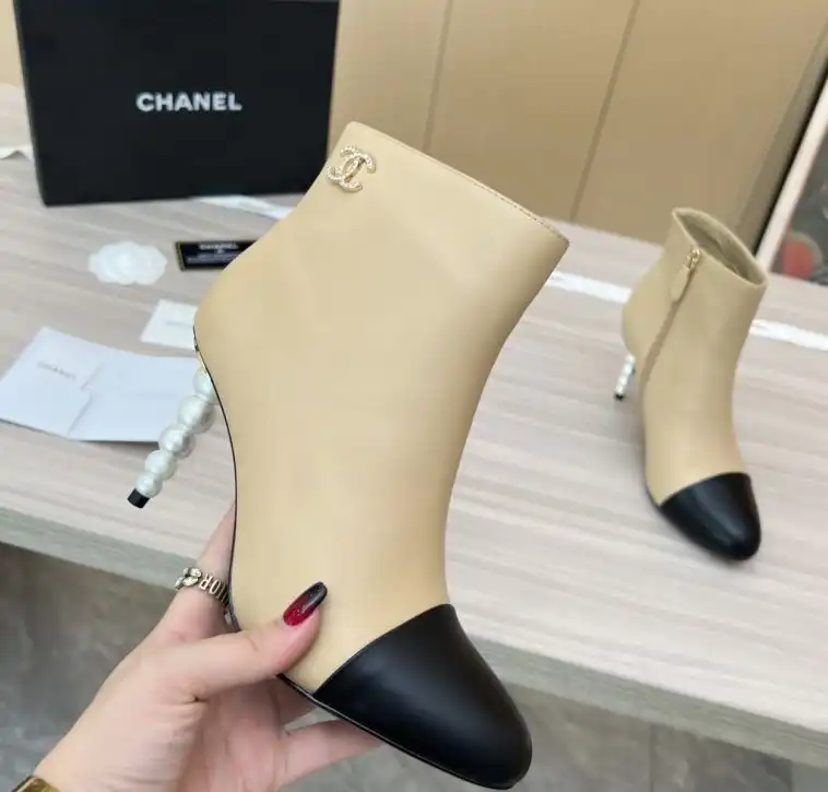 hype Chanel Boots