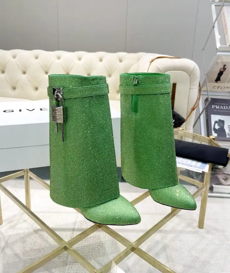 hype Givenchy Boots