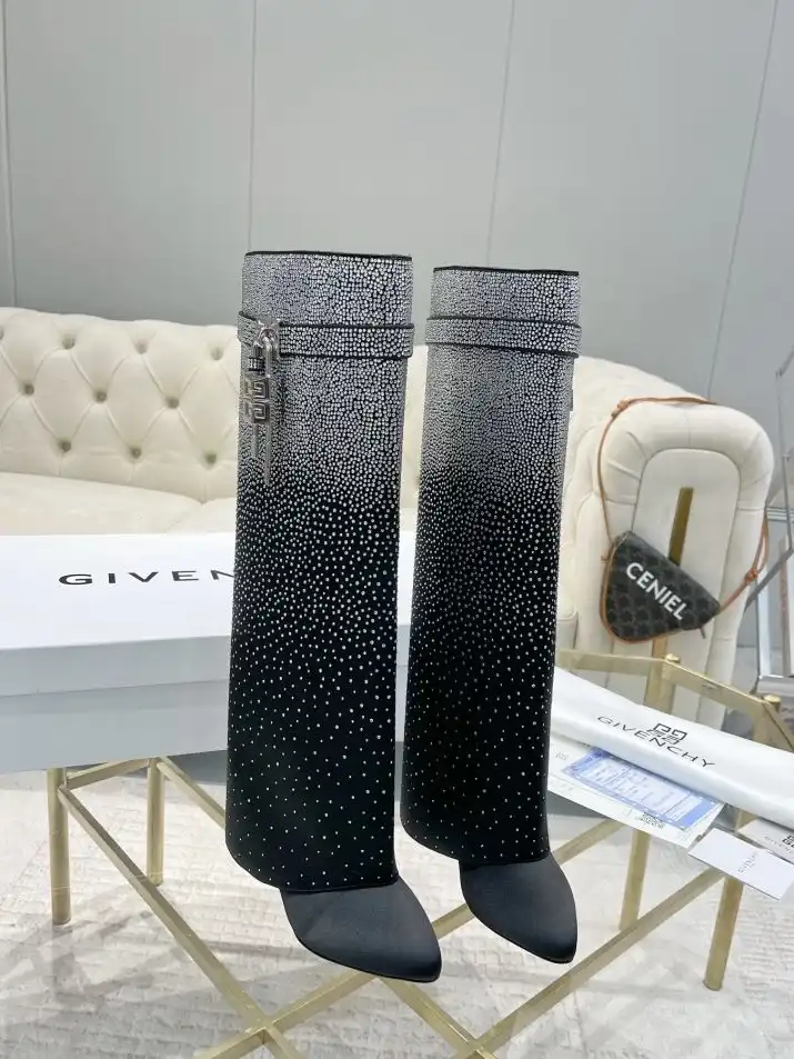 hype Givenchy Boots