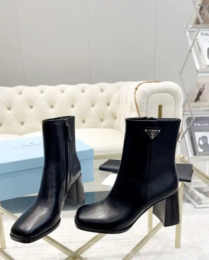 hype Prada Boots