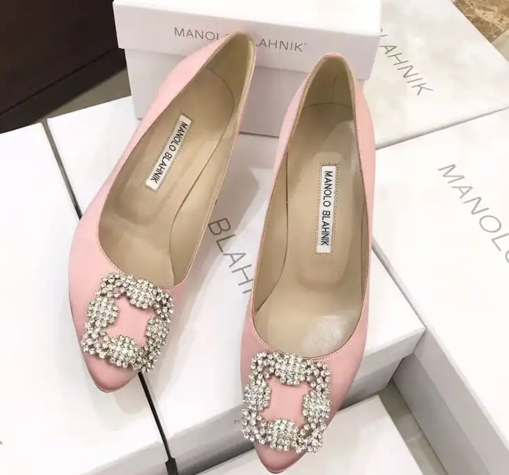 hype Manolo Blahnik High Heels