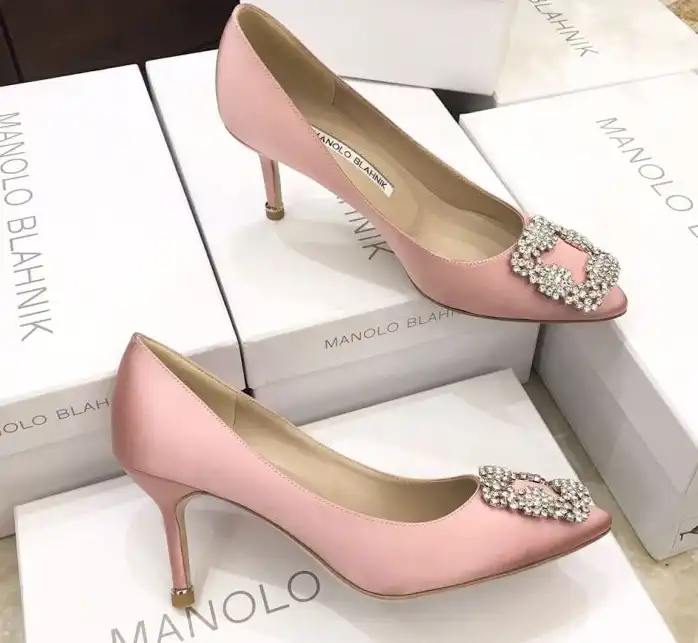 hype Manolo Blahnik High Heels