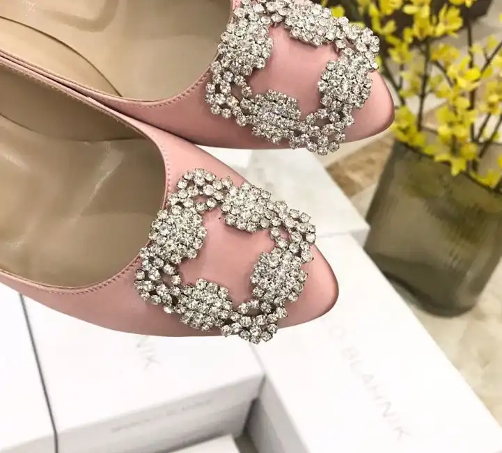 hype Manolo Blahnik High Heels