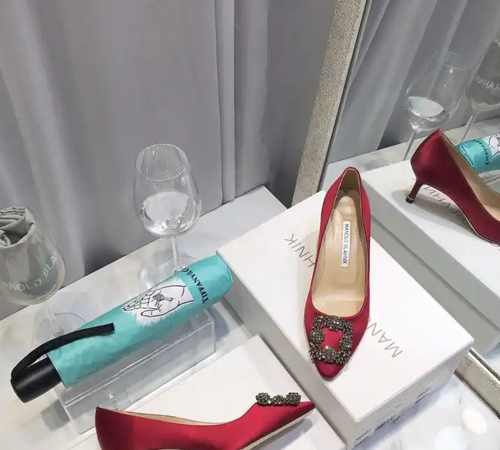 hype Manolo Blahnik High Heels