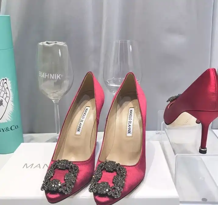 hype Manolo Blahnik High Heels