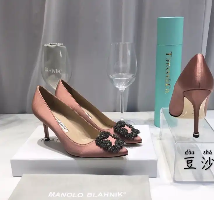 hype Manolo Blahnik High Heels