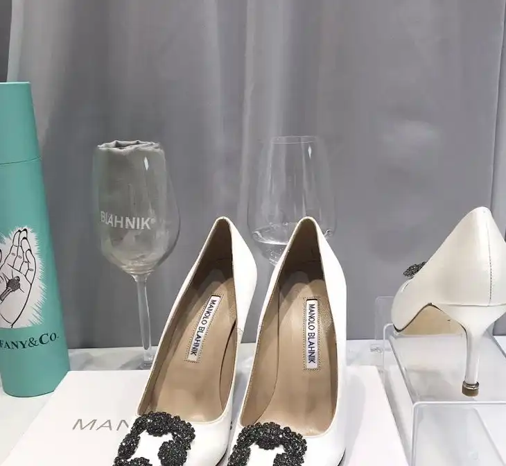 hype Manolo Blahnik High Heels