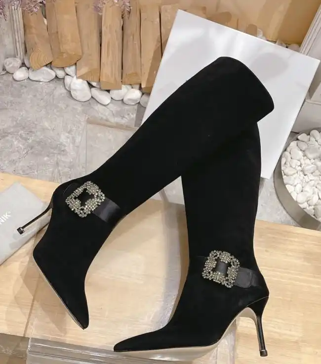 hype Manolo Blahnik Boots