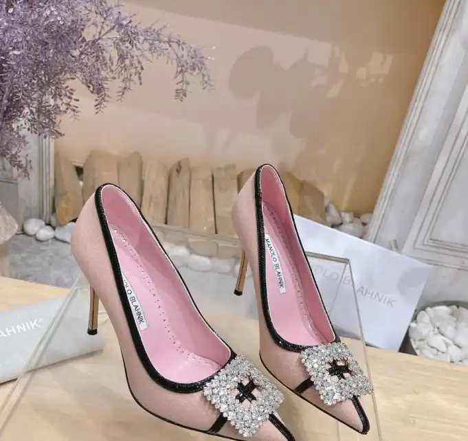 hype Manolo Blahnik High Heels