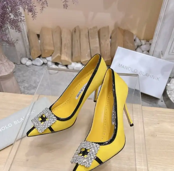 hype Manolo Blahnik High Heels