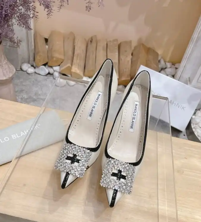 hype Manolo Blahnik High Heels