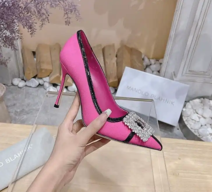 hype Manolo Blahnik High Heels