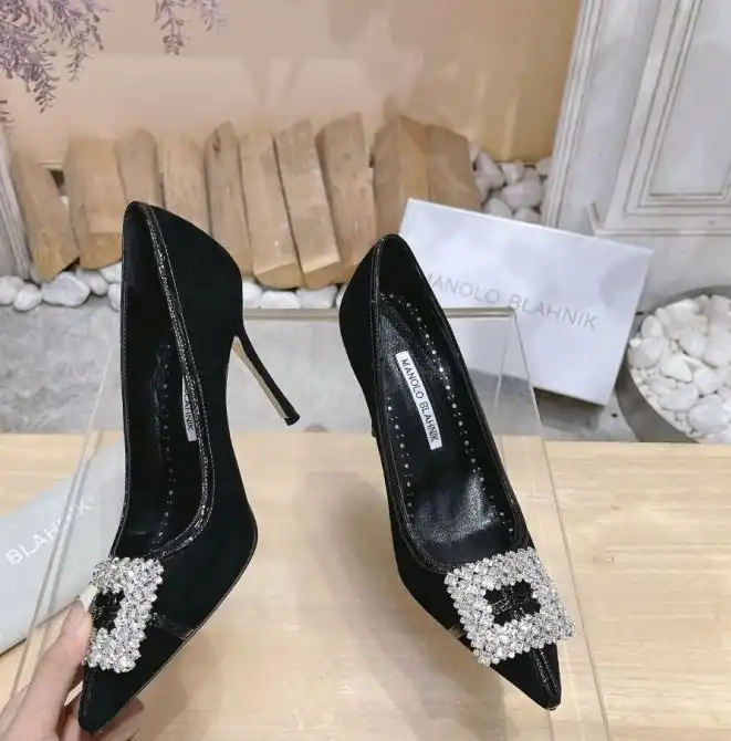 hype Manolo Blahnik High Heels