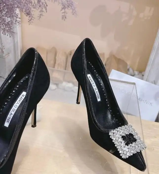 hype Manolo Blahnik High Heels