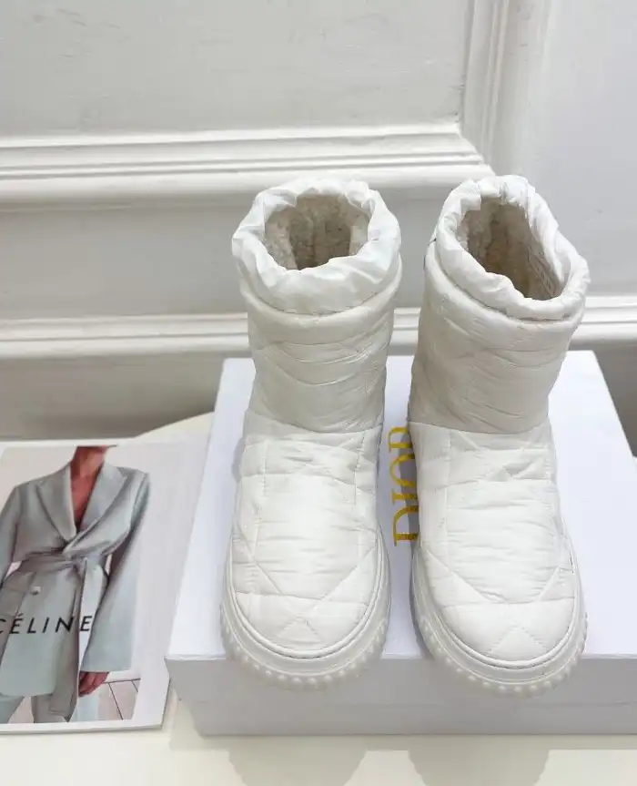 hype Christian Dior Boots