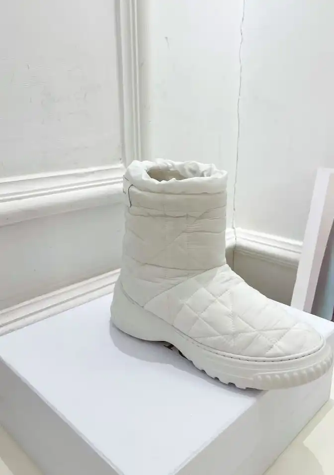 hype Christian Dior Boots